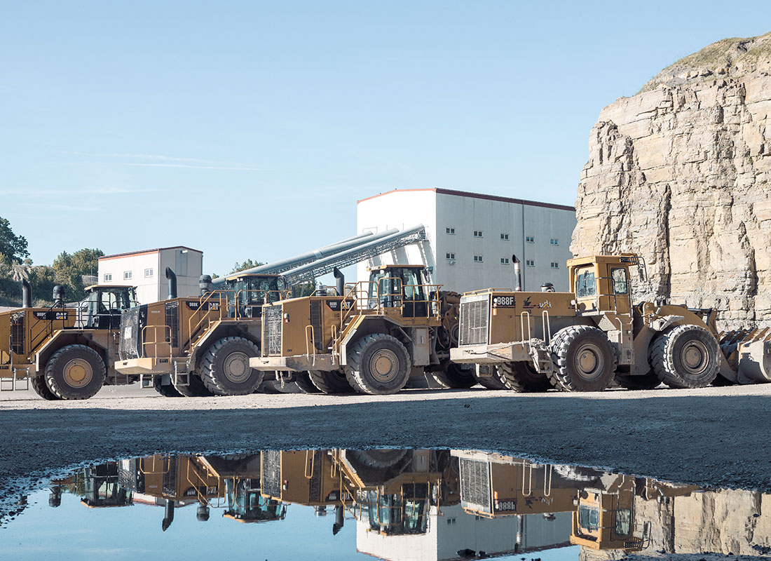 Bagger im Steinbruch Bettenfeld
