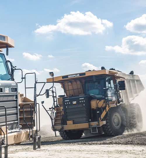 Baumaschine im Steinbruch Bettenfeld